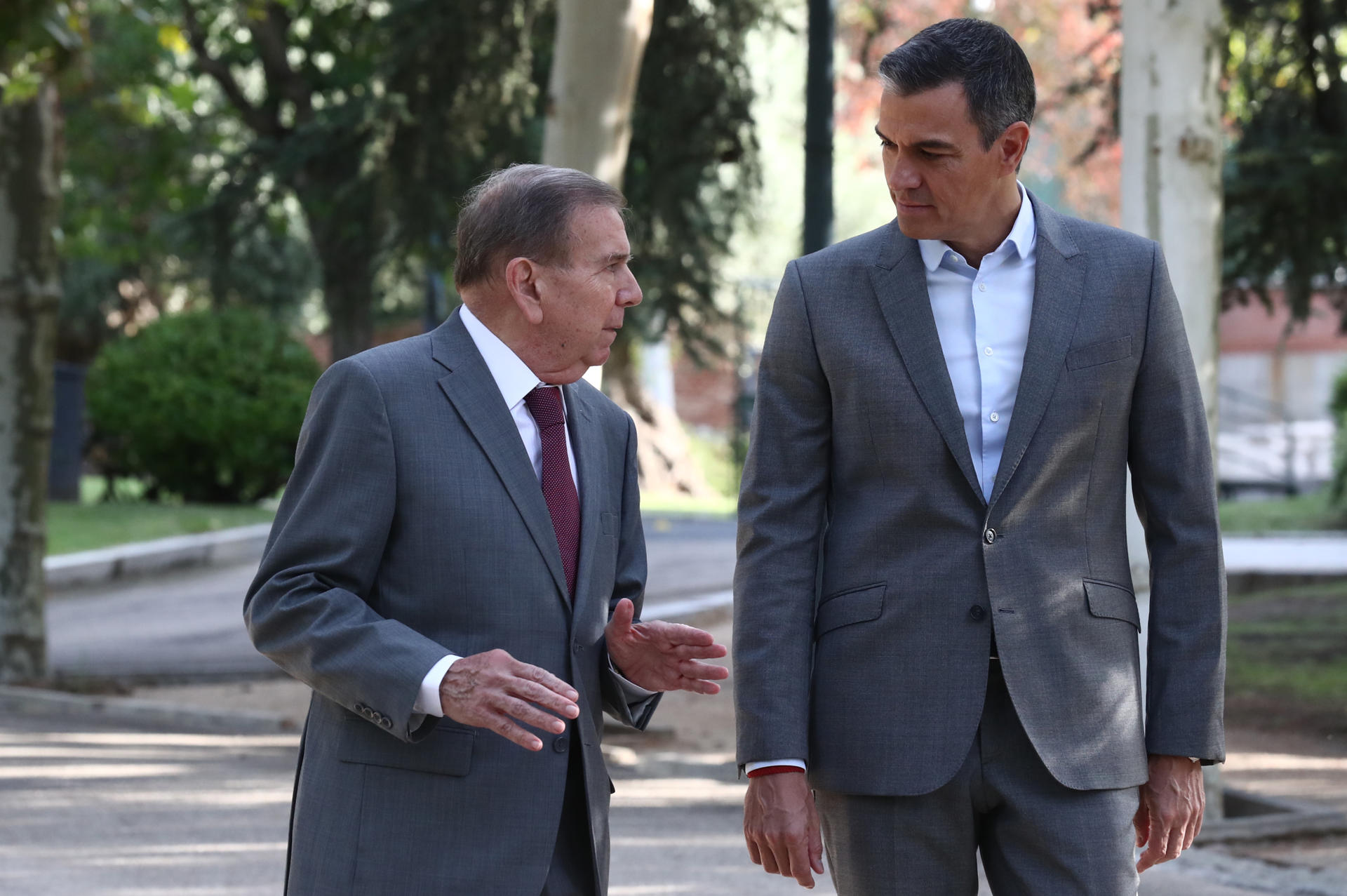 Pedro Sánchez se reunió con Edmundo González en el Palacio de la Moncloa